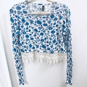 Divided Cropped Long Sleeve Floral Top
